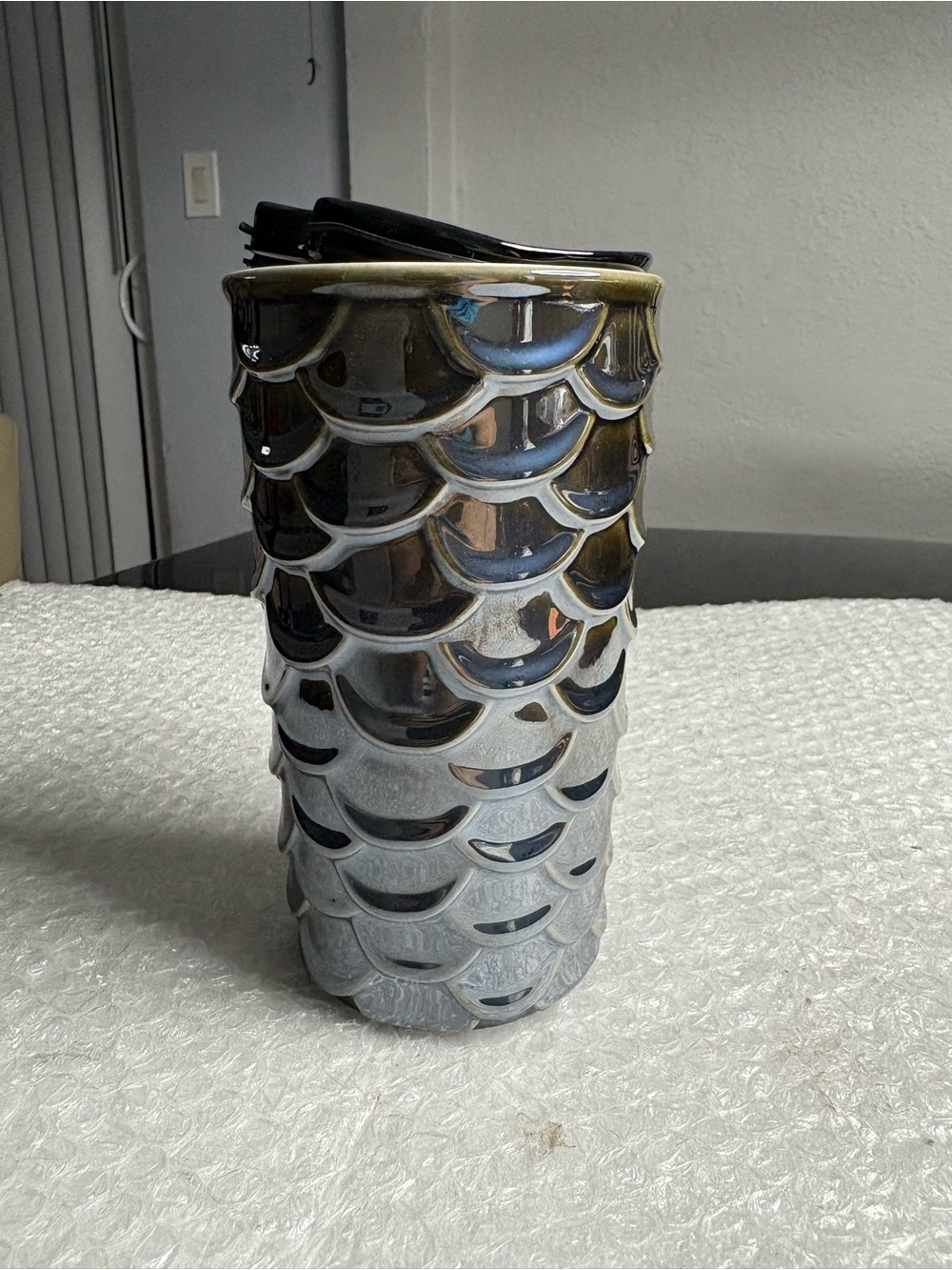 Starbucks Iridescent Siren Mermaid Scales Ceramic Travel Tumbler